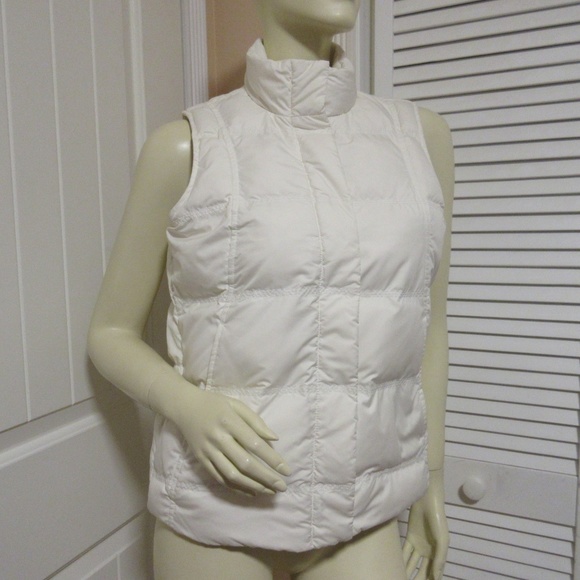 Eddie Bauer Womens Goose Down Puffer Vest Jacket XS Full Zip Snap Pockets White - Picture 4 of 8